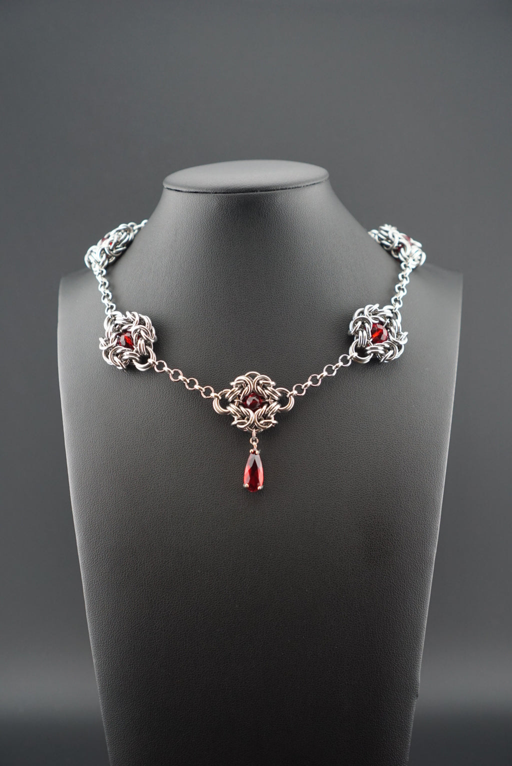 Eternal Necklace (Crimson)