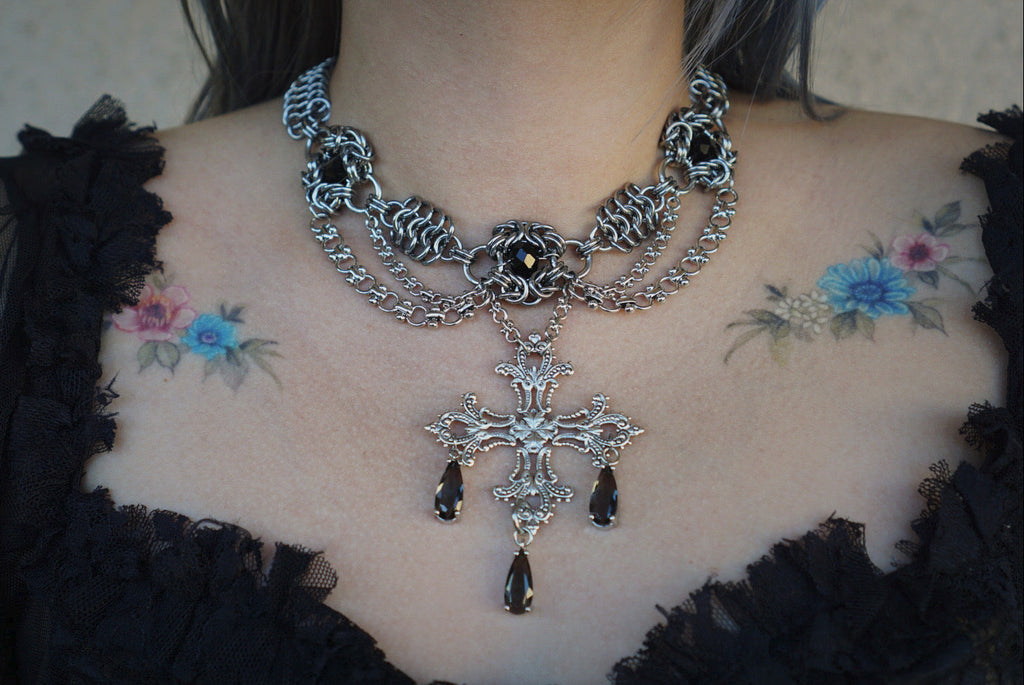 Endless Night Necklace