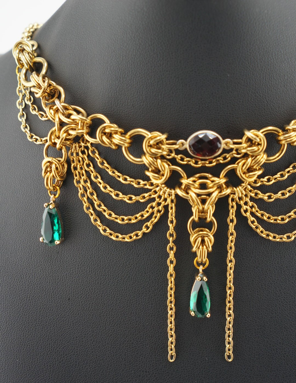 Howl Chainmaille Necklace (Limited Edition)